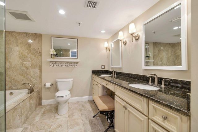 2480 PRESIDENTIAL Way 1901, West Palm Beach, FL 33401