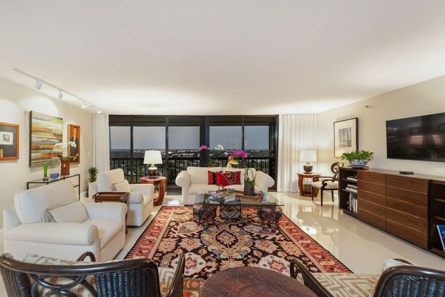 2480 PRESIDENTIAL Way 1901, West Palm Beach, FL 33401