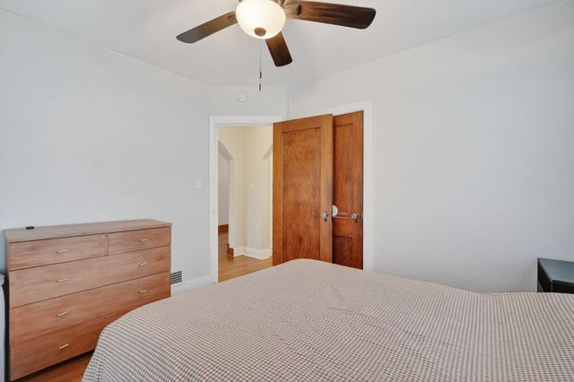 3200 47th Street, Des Moines, IA 50310