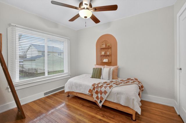 3200 47th Street, Des Moines, IA 50310