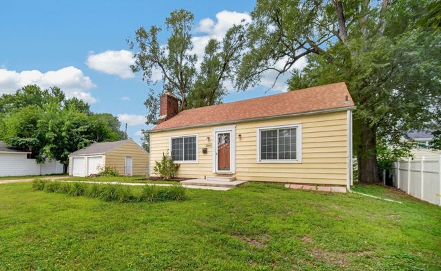 3200 47th Street, Des Moines, IA 50310