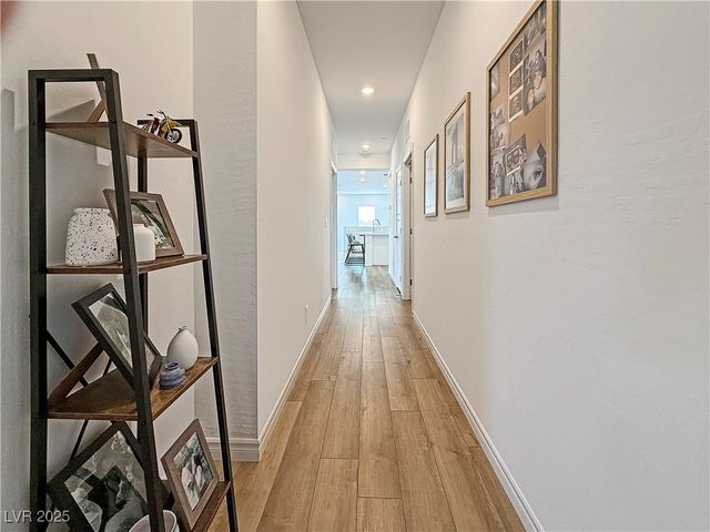 7308 North Decatur Boulevard 6, Las Vegas, NV 89131