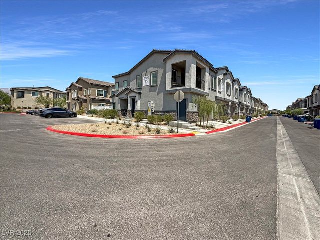 7308 North Decatur Boulevard 6, Las Vegas, NV 89131