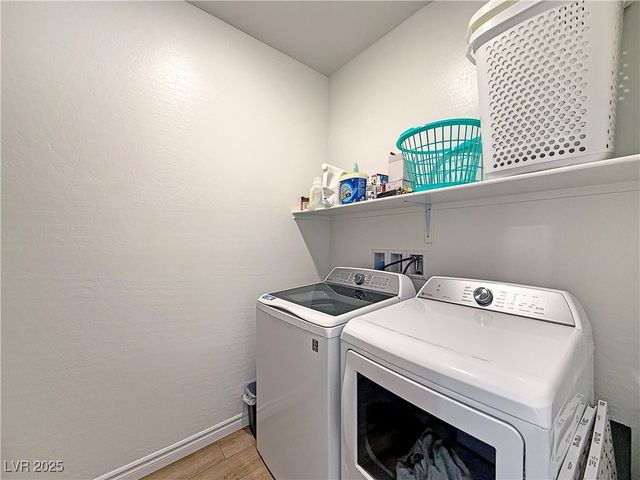 7308 North Decatur Boulevard 6, Las Vegas, NV 89131