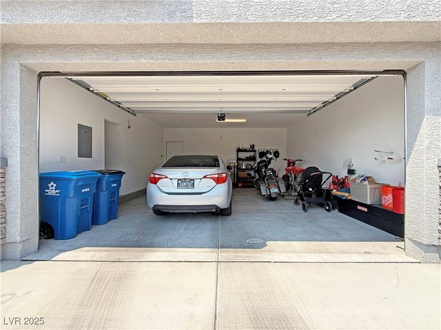 7308 North Decatur Boulevard 6, Las Vegas, NV 89131