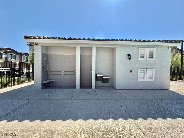 7308 North Decatur Boulevard 6, Las Vegas, NV 89131