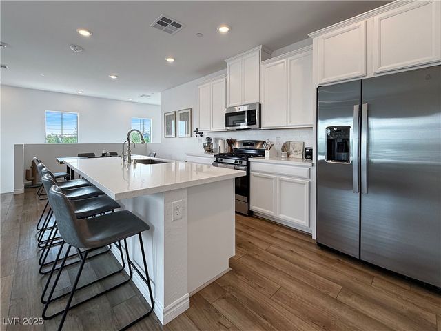 7308 North Decatur Boulevard 6, Las Vegas, NV 89131