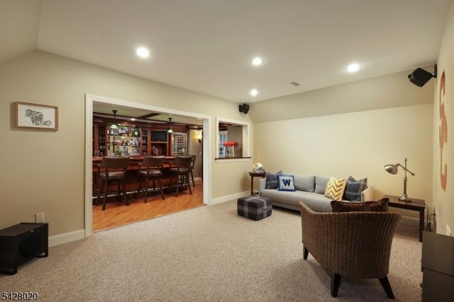 60 Mohawk Trail, Westfield Town, NJ 07090