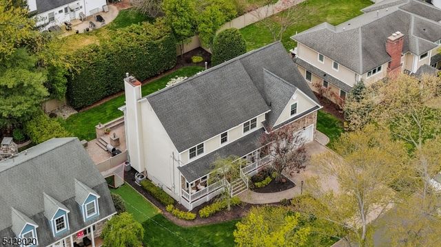 60 Mohawk Trail, Westfield Town, NJ 07090