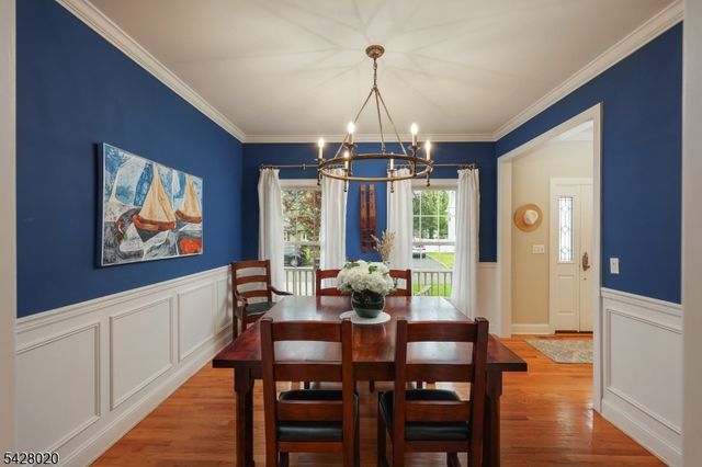 60 Mohawk Trail, Westfield Town, NJ 07090