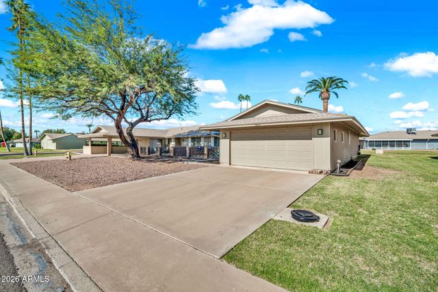 14633 N Boswell Boulevard, Sun City, AZ 85351