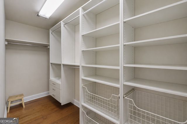 300 Ashgrove Court, Woodstock, GA 30188