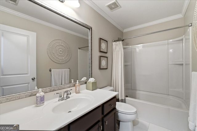 300 Ashgrove Court, Woodstock, GA 30188