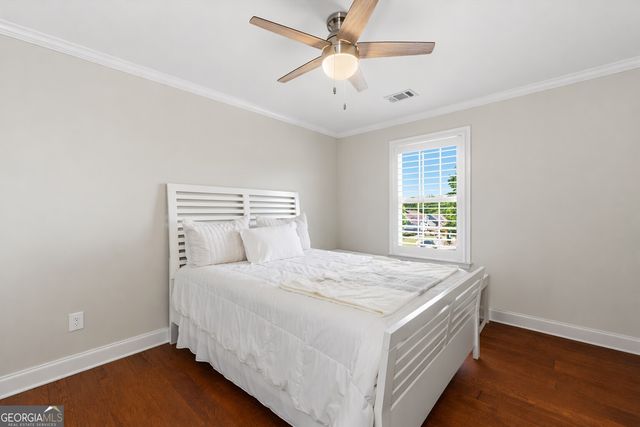 300 Ashgrove Court, Woodstock, GA 30188