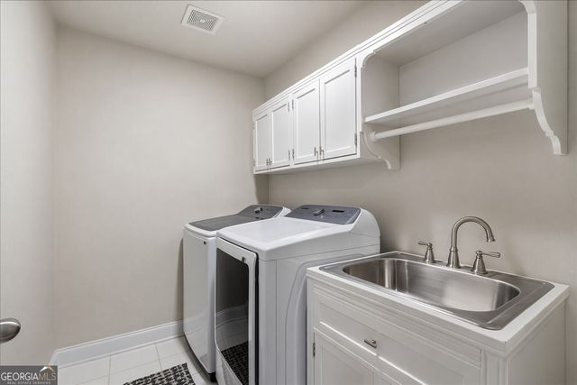 300 Ashgrove Court, Woodstock, GA 30188