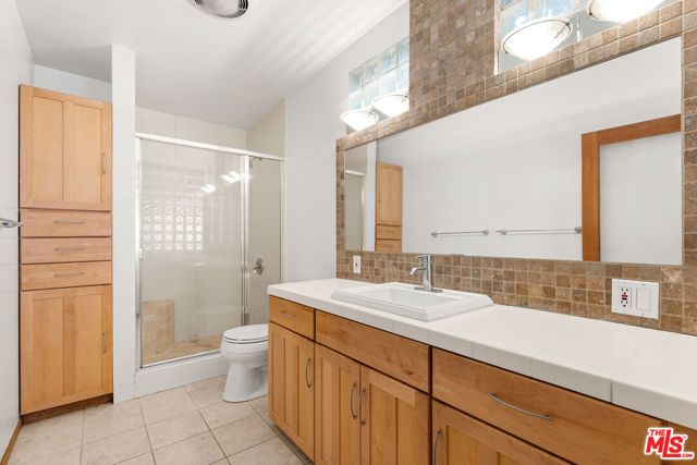 938 18th Street 5, Santa Monica, CA 90403