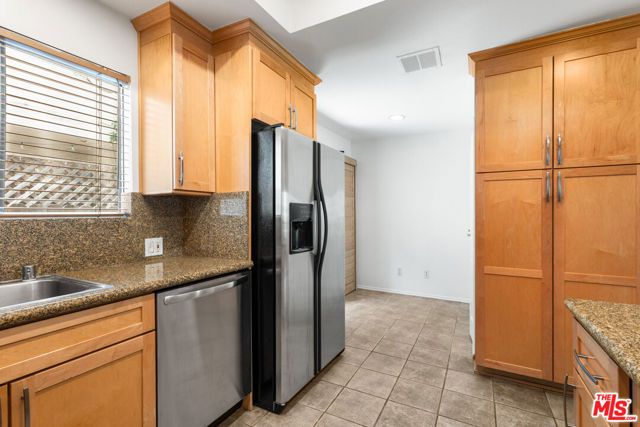 938 18th Street 5, Santa Monica, CA 90403