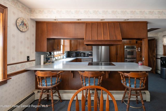 1365 U.S. 9, Stockport, NY 12534