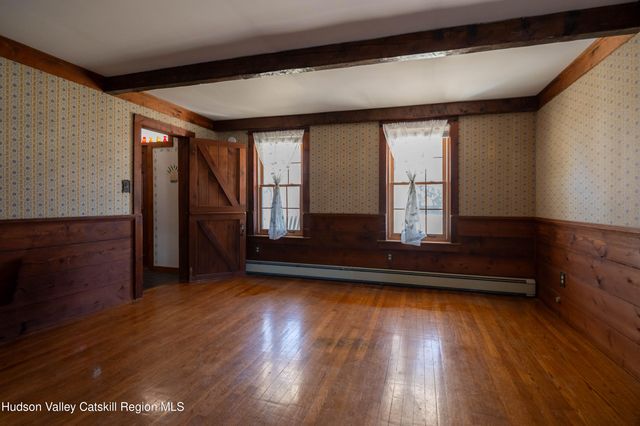 1365 U.S. 9, Stockport, NY 12534