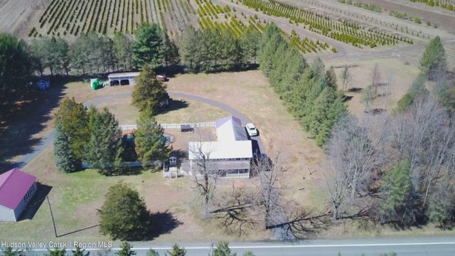 1365 U.S. 9, Stockport, NY 12534