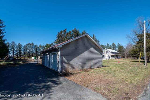 1365 U.S. 9, Stockport, NY 12534