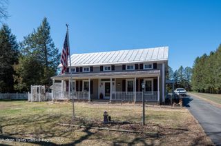 1365 U.S. 9, Stockport, NY 12534