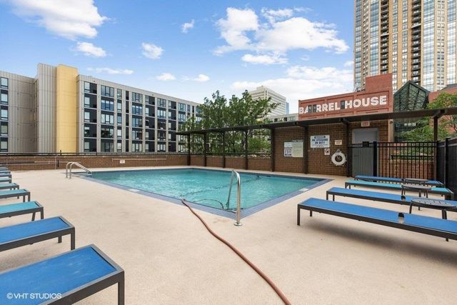 401 1st Street S 203, Minneapolis, MN 55401
