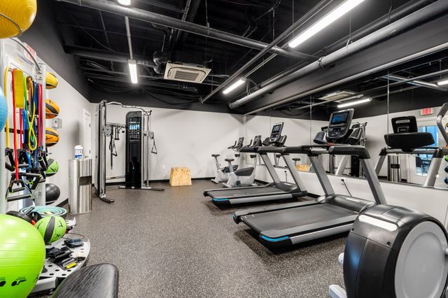 20 West Fifth 5I, Boston, MA 02127