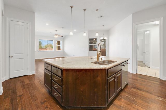 114 Magona TRL, Georgetown, TX 78628