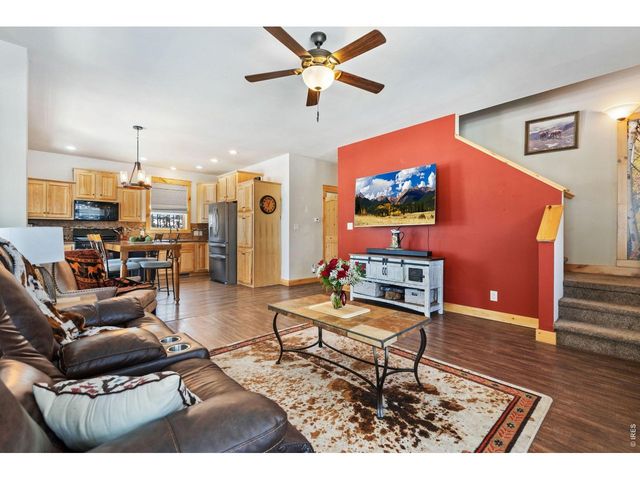 348 La Escena Dr, Bellvue, CO 80512