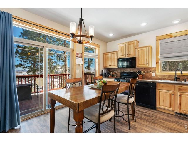 348 La Escena Dr, Bellvue, CO 80512