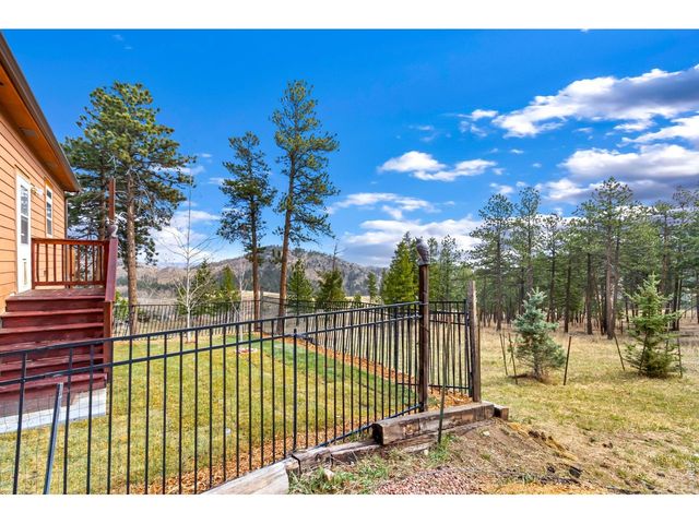 348 La Escena Dr, Bellvue, CO 80512