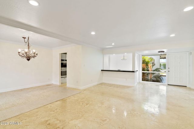 2614 E OSBORN Road, Phoenix, AZ 85016