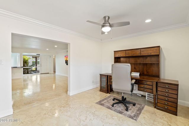 2614 E OSBORN Road, Phoenix, AZ 85016