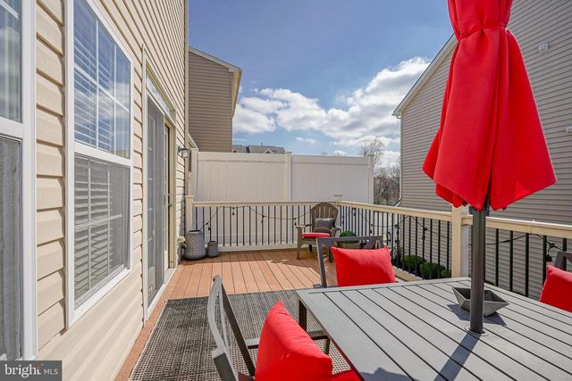 208 IRONWOOD DR, Woodbury, NJ 08096