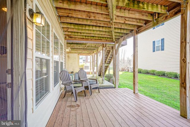 208 IRONWOOD DR, Woodbury, NJ 08096