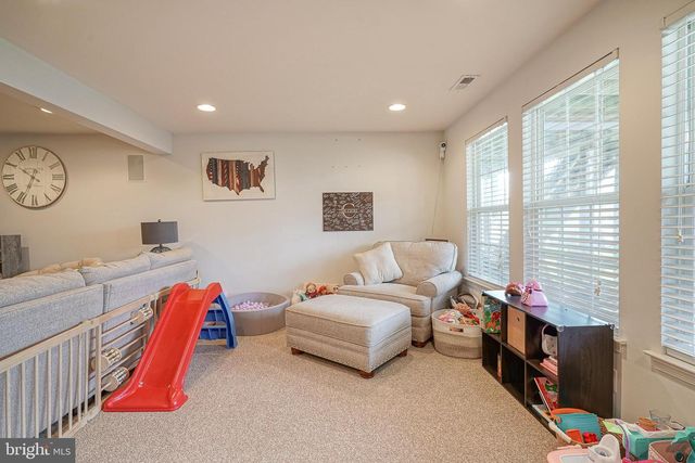 208 IRONWOOD DR, Woodbury, NJ 08096