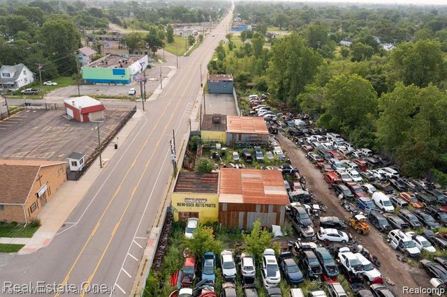 2550 E Mcnichols Road, Detroit, MI 48212
