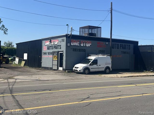 2550 E Mcnichols Road, Detroit, MI 48212