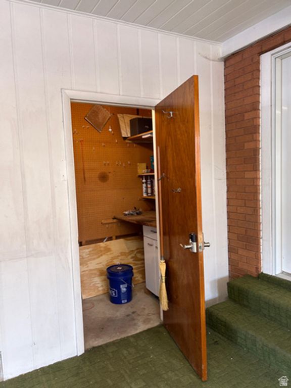 Image 15 of property listing at 4033 S 875 E #16, Ogden, UT 84403