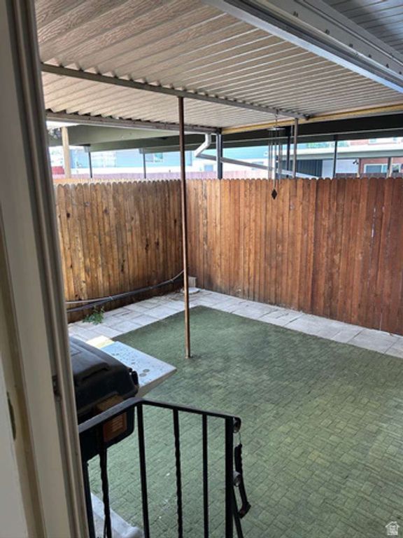 Image 19 of property listing at 4033 S 875 E #16, Ogden, UT 84403