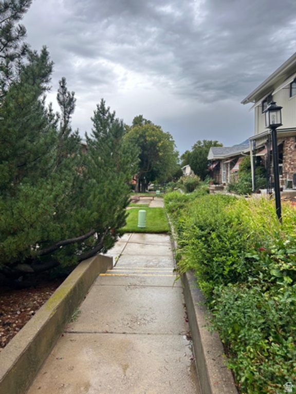 Image 3 of property listing at 4033 S 875 E #16, Ogden, UT 84403