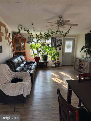 5 CONESTOGA MNR, Leola, PA 17540
