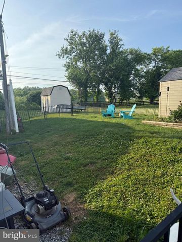 5 CONESTOGA MNR, Leola, PA 17540