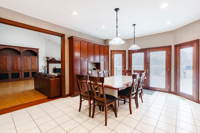 5135 BRIDLEWOOD Court, Long Grove, IL 60047