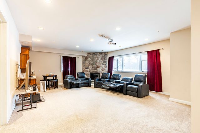 5135 BRIDLEWOOD Court, Long Grove, IL 60047