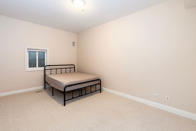 5135 BRIDLEWOOD Court, Long Grove, IL 60047