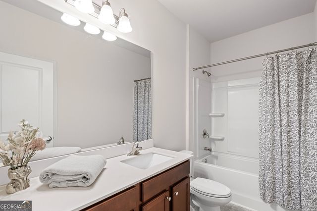 2149 Charcoal Ives Road, Lawrenceville, GA 30045