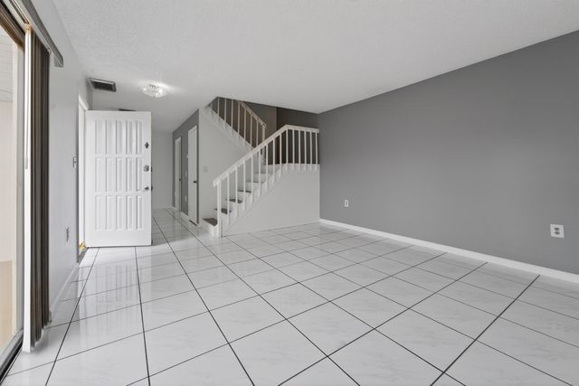 3310 Meridian Way S A, Palm Beach Gardens, FL 33410