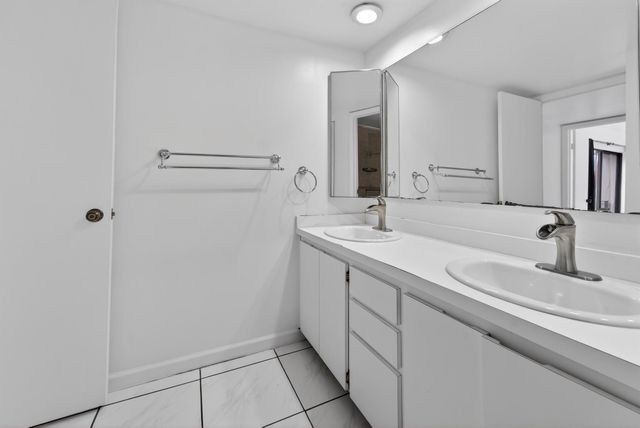 3310 Meridian Way S A, Palm Beach Gardens, FL 33410